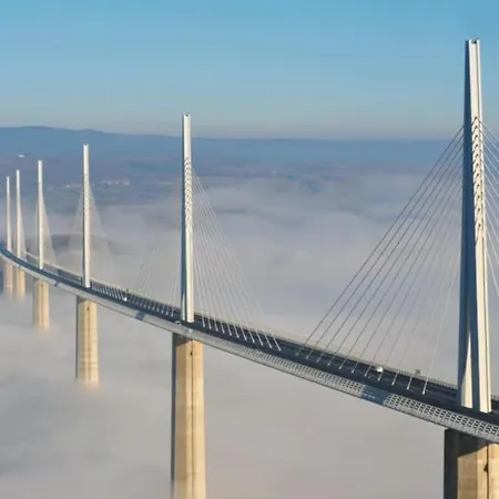 De Mazies Aveyron Apartment Broquies