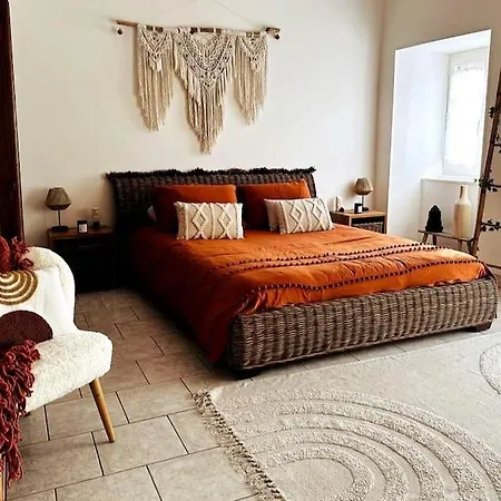 De Mazies Aveyron Apartment Broquies